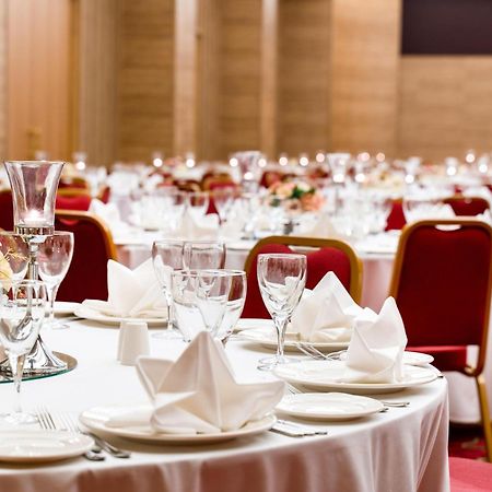 Concorde Tower Hotel & Casino Nicósia Exterior foto Banquet hall