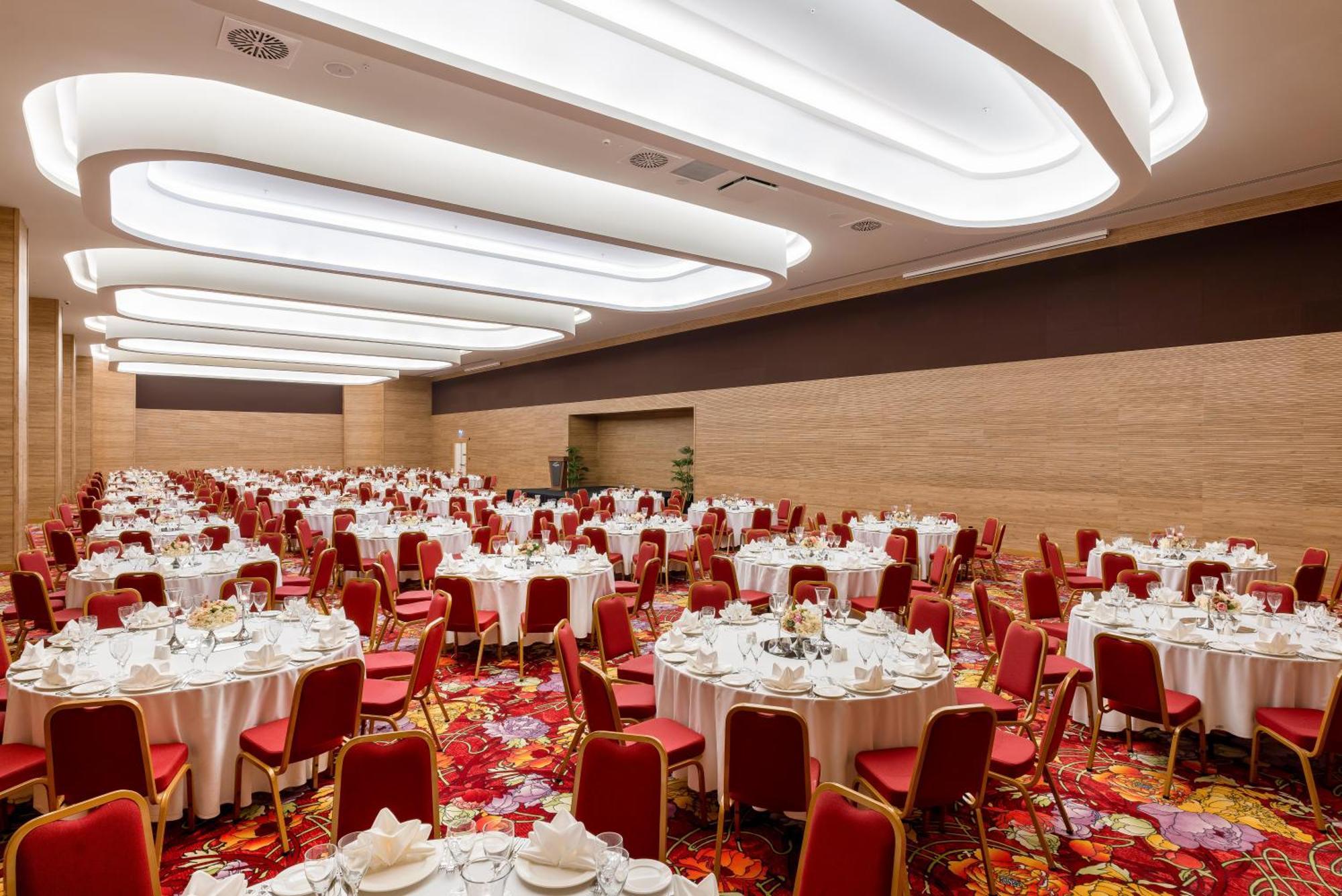 Concorde Tower Hotel & Casino Nicósia Exterior foto The ballroom
